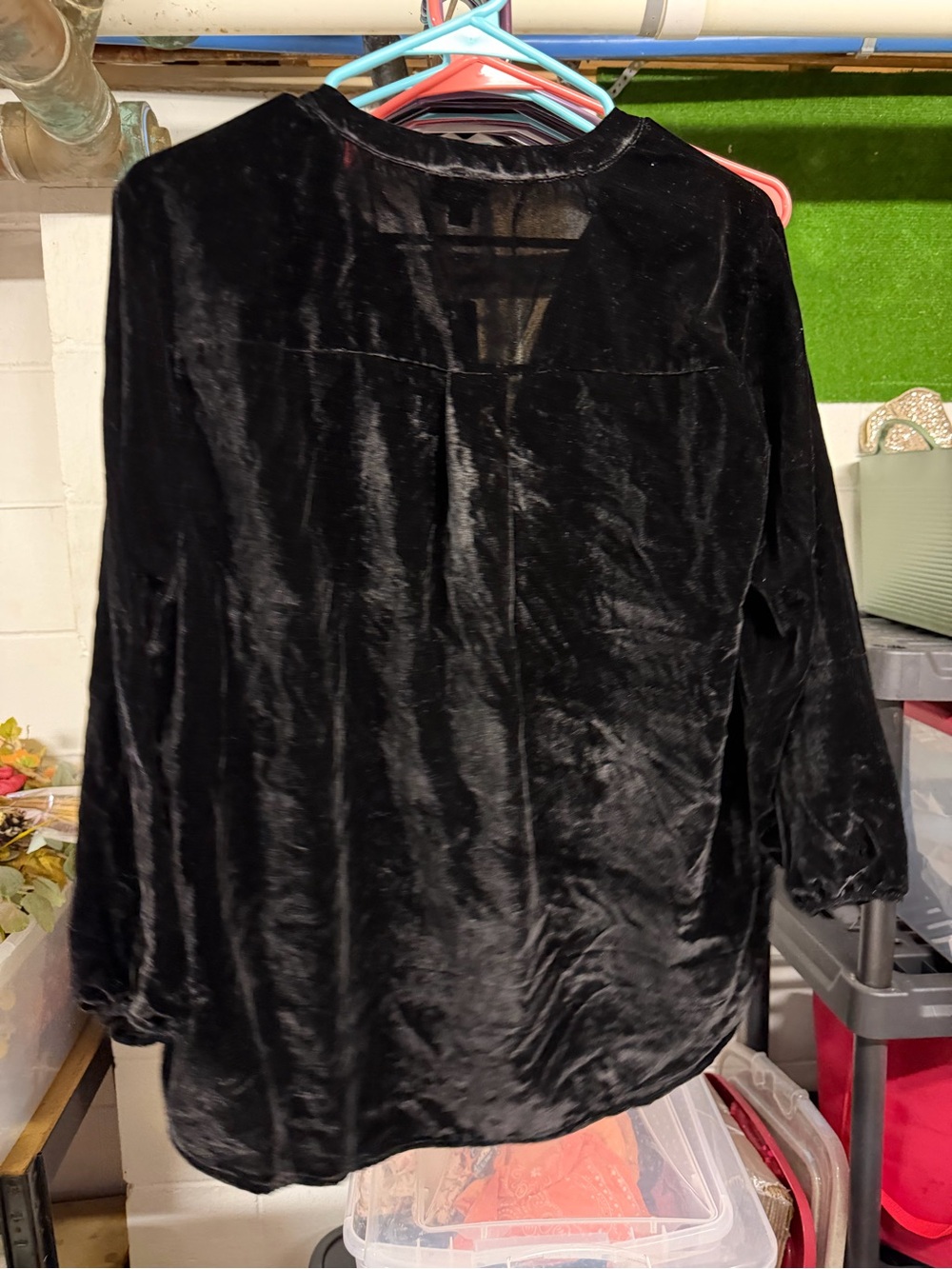 NWT Torrid Black Velvet Long Sleeve Harper blouse plus size 1X 14-16
